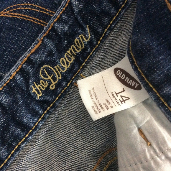 ❌SOLD❌Old Navy Dreamer Dark Cutoff Jeans Shorts - Picture 4 of 5